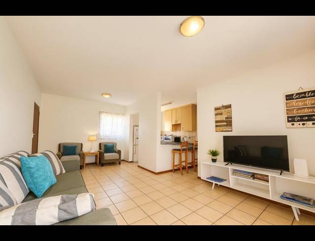 2 BEDROOM APARTMENT FOR SALE IN VALHALLA